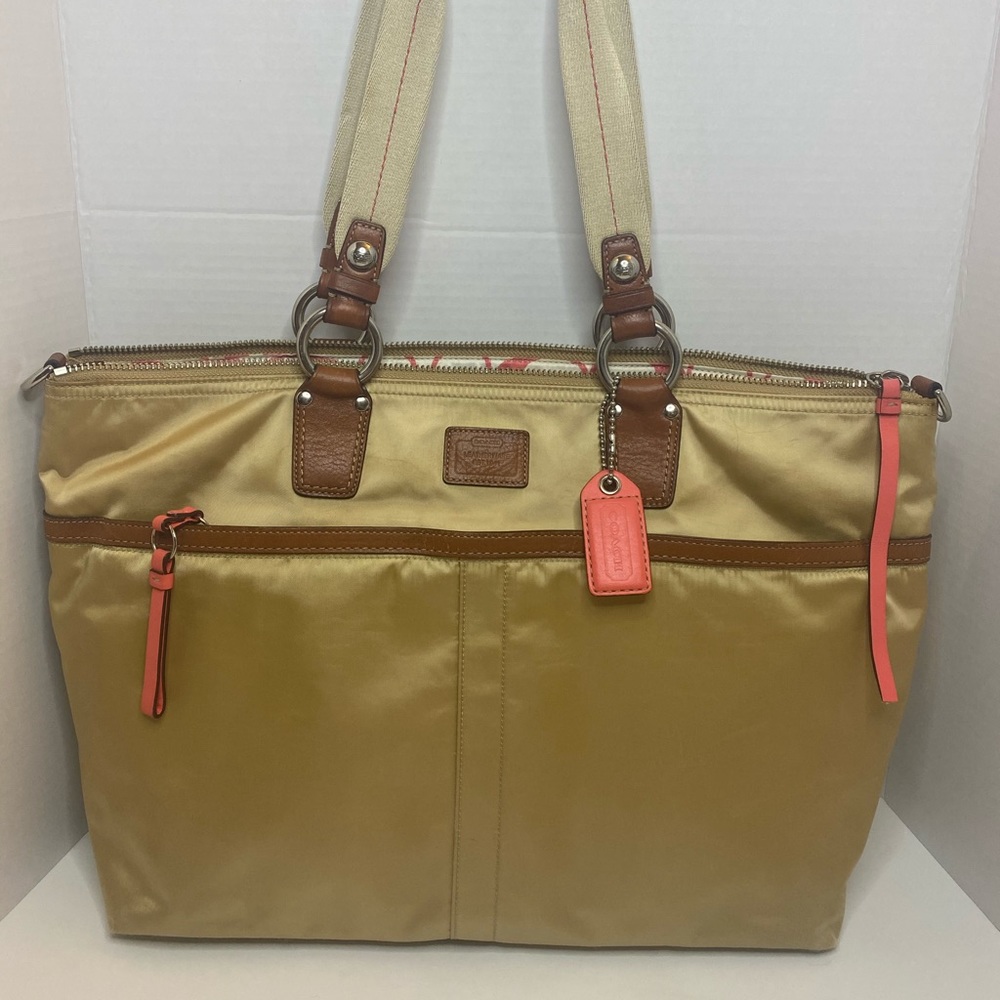 Coach tote bag